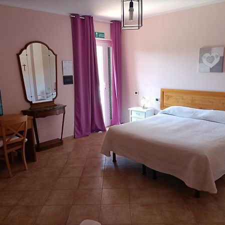 B&B Agriturismo Regno Di Toscana Collesalvetti Kamer foto