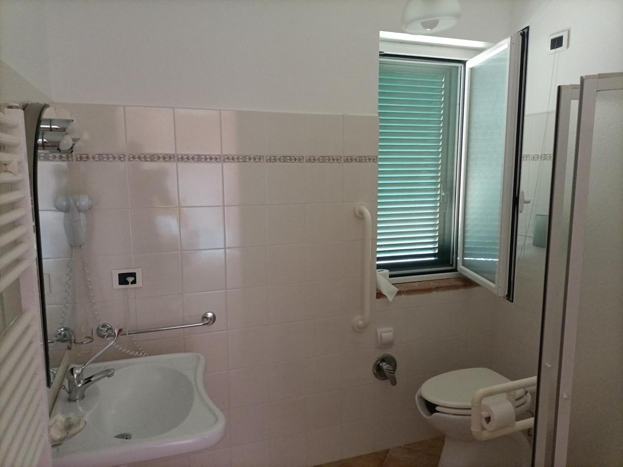 B&B Agriturismo Regno Di Toscana Collesalvetti Kamer foto