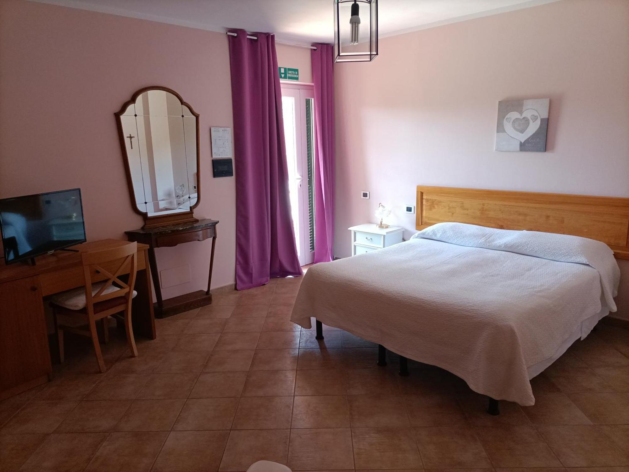 B&B Agriturismo Regno Di Toscana Collesalvetti Kamer foto